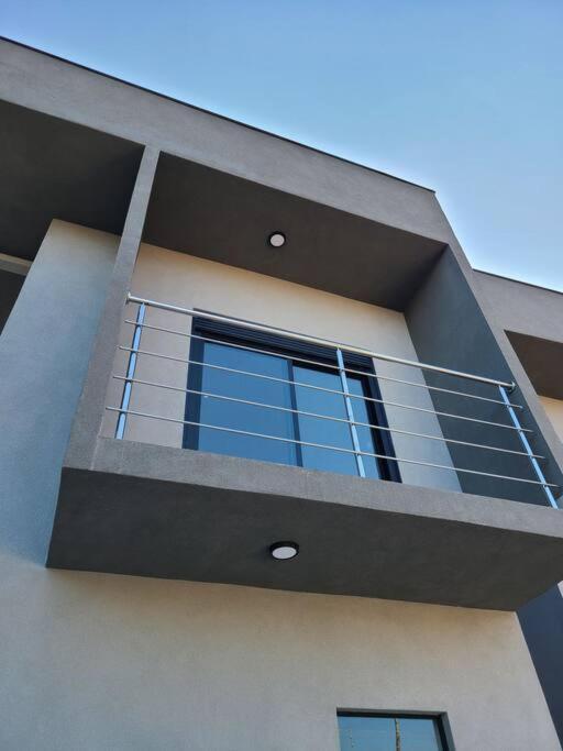 Linda Casa A 200M Da Praia Do Capricornio 까라과따뚜바 외부 사진